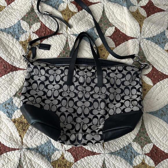 Y2K vintage Coach Signature bag in black & gray jacquard with black leather trim - Picture 1 of 6